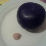 Вот и такую сливу у нас продают )))))