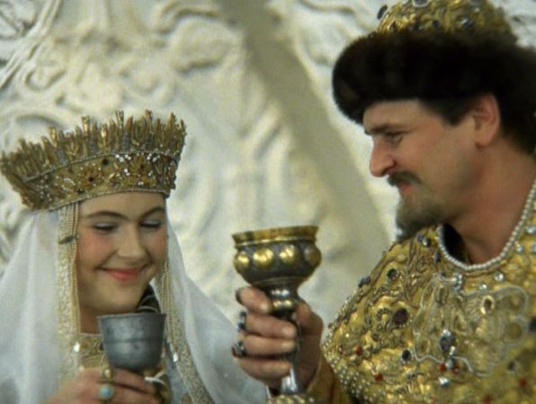 За нашу любовь!