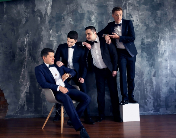 Петербургские баритоны - картина